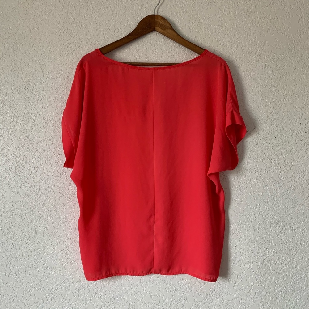 FRANCESCA’S COLLECTION short sleeve over sizes - Picture 9 of 14